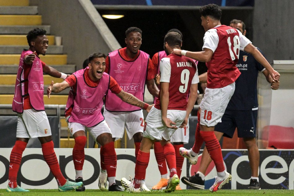 全球足球界 全球足球界